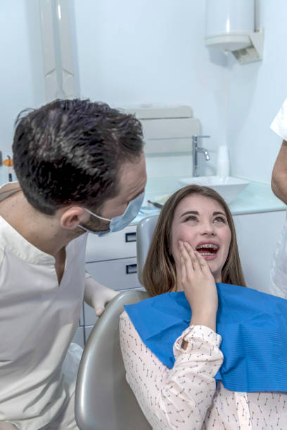 Best Emergency Treatment for Toothache in Lake Of The Woods, VA